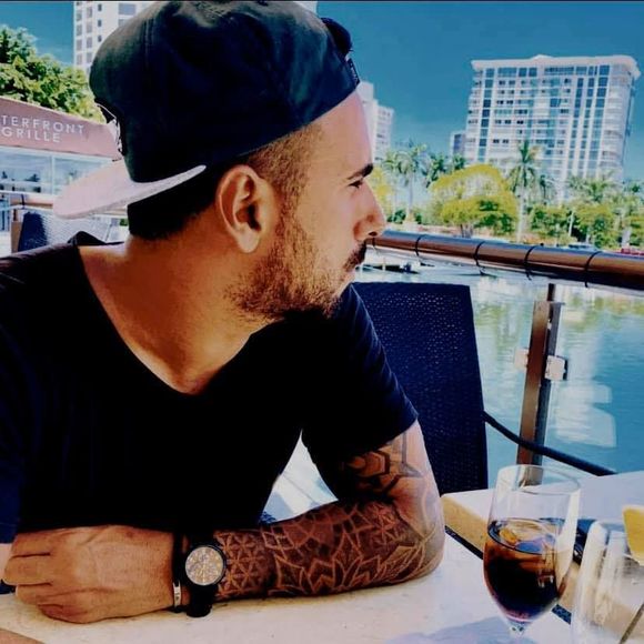 Meet your Posher, Martin - Picture 1 of 1